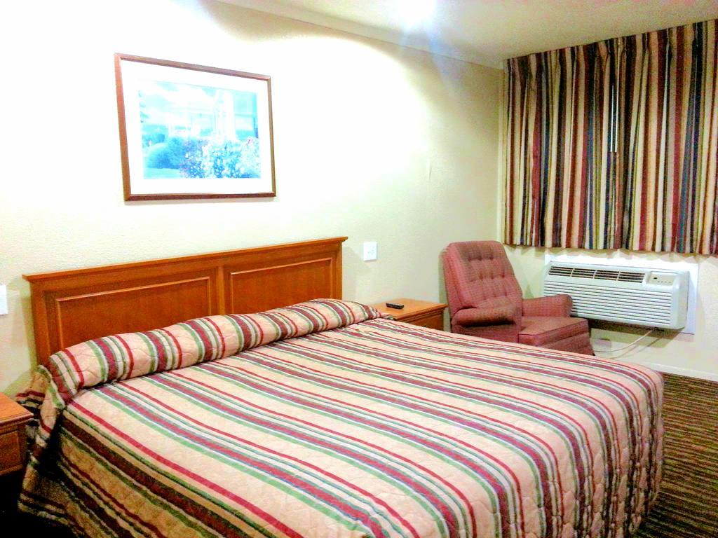 King'S Inn Motel Paris Esterno foto